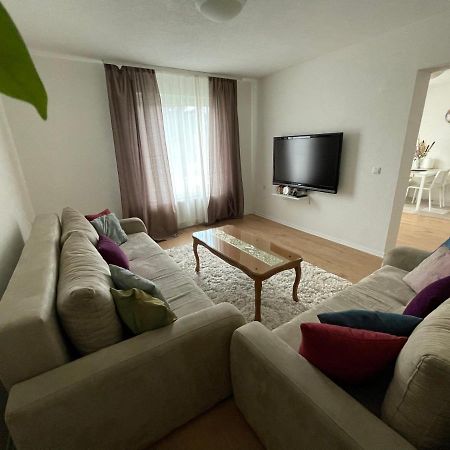 Sunny Garden Apartment Saraievo Exterior foto