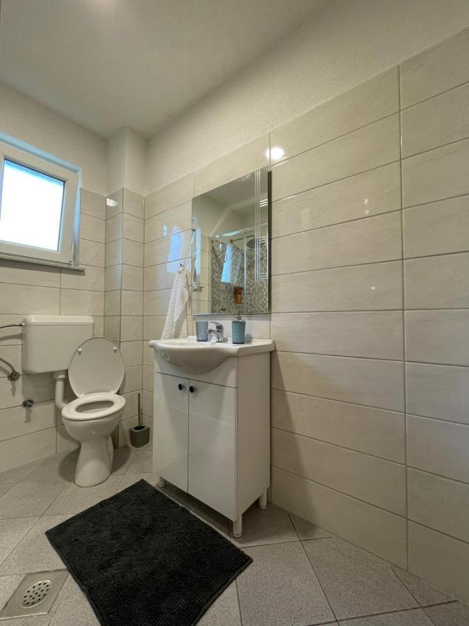 Sunny Garden Apartment Saraievo Exterior foto