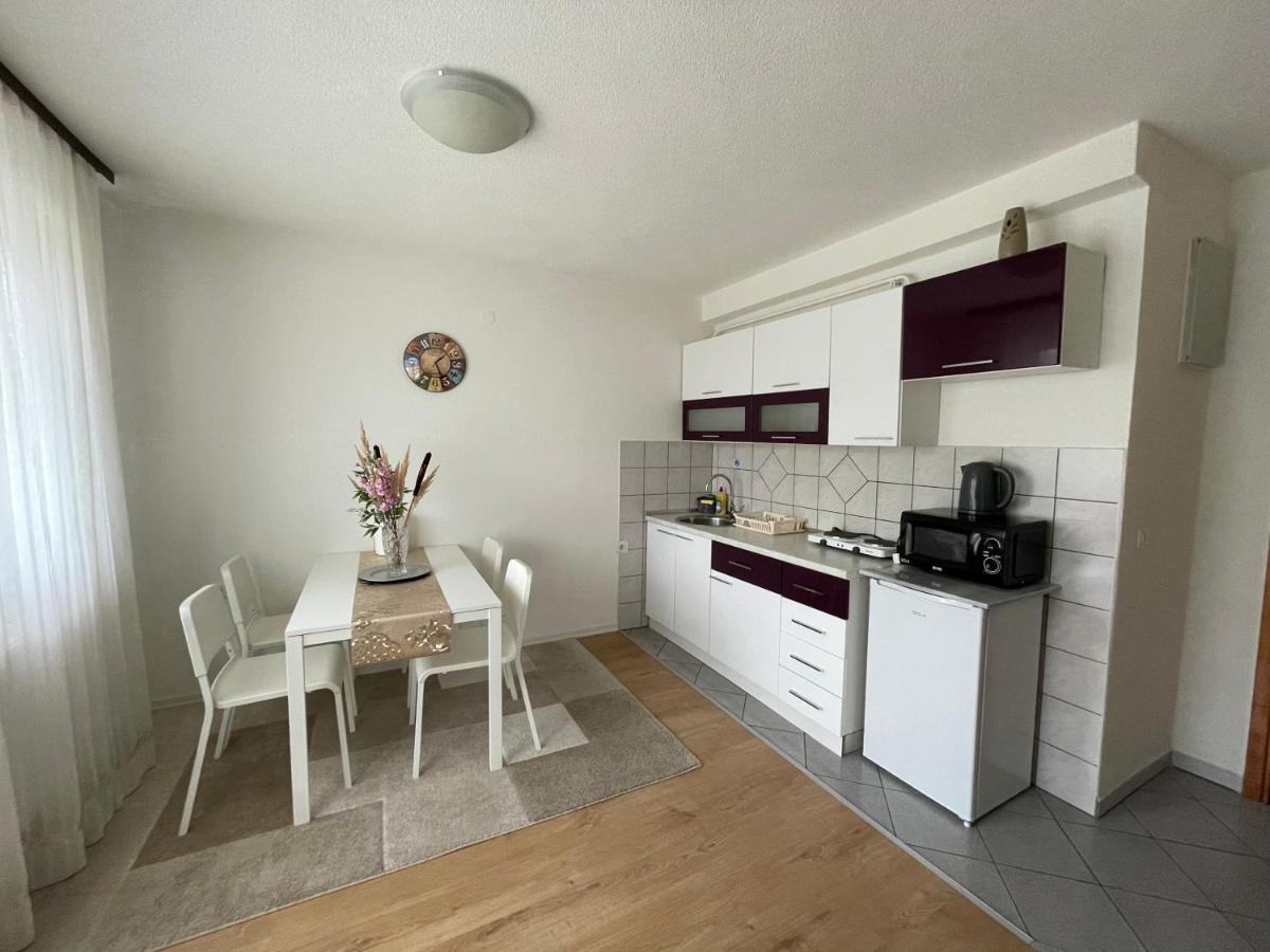 Sunny Garden Apartment Saraievo Exterior foto